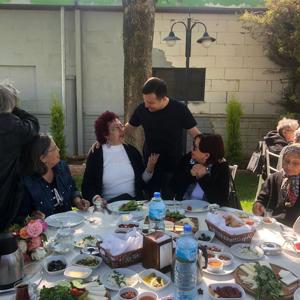 ANNELER GÜNÜNDE HUZUREVİMİZDE KALAN YAŞLILARIMIZ UNUTULMADI - fotoğraf 2