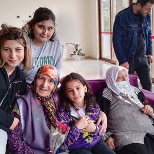 Anneler Günü Huzurevi Ziyareti - fotoğraf 3
