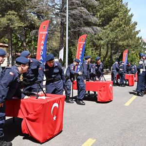 İl Müdürümüz Engelliler Haftası nedeniyle Nevşehir İl Jandarma Komutanlığı tarafından düzenlenen “Temsili Askerlik Törenine” katıldı - fotoğraf 2
