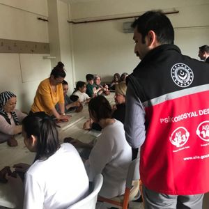 Depremzede aileler "Geleneksel Aile Etkinliği"nde buluştu - fotoğraf 15
