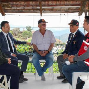 KIYMETLİ ŞEHİT AİLELERİMİZİ VE KAHRAMAN GAZİLERİMİZİ ZİYARET ETTİK - fotoğraf 2