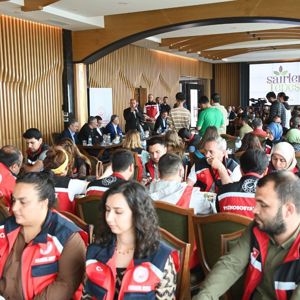Tarım ve Orman Bakanımız Sayın Vahit Kirişçi Kırmız Yeleklilerle Kahvaltıda Bir Araya Geldi - fotoğraf 4