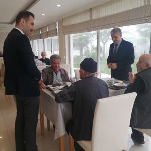 Vali Yardımcısı Hacı Osman HÖKELEKLİ Trabzon Köşk Huzurevi’ni ziyaret etti  - fotoğraf 4