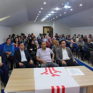 İl Müdürlüğümüz ve İŞKUR İl Müdürlüğü işbirliği ile meslek edindirme ve istihdam konulu bilgilendirme toplantısı ile Stres Yönetimi ve Bağımlılıkla Mücadele kapsamında eğitimler Köyceğiz'de düzenlendi. - fotoğraf 1