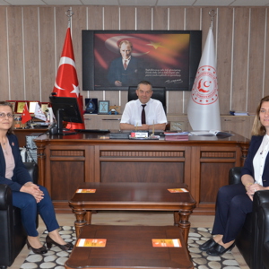 Edirne Şehit Aileleri Yardımlaşma ve Dayanışma Derneğinden   İl Müdürlüğümüze Ziyaret - fotoğraf 1