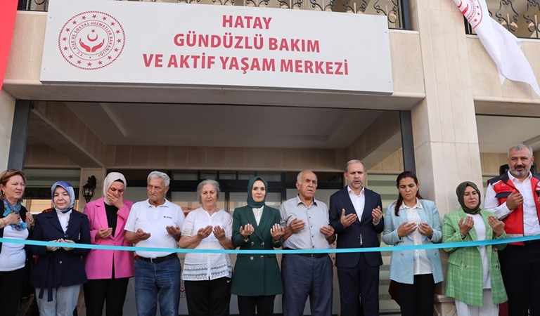 Minister Göktaş Opened the Hatay Day Care and Active Living Center
