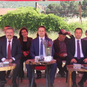 Köy Okullarında Akıllı Tarım ve Akıllı Arıcılık” projesi kapanış programı düzenlendi. - fotoğraf 1