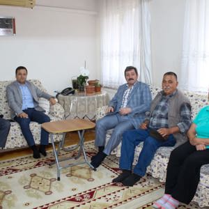 ŞEHİT AİLELERİMİZ VE GAZİLERİMİZE ANLAMLI ZiYARET - fotoğraf 1