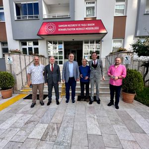 Huzurevinde Babalar Günü Nedeniyle Sıra Gecesi Düzenlendi - fotoğraf 2