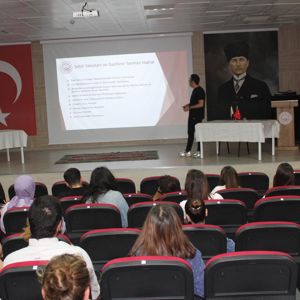 ULUSAL STAJ PROGRAMI ORYANTASYON EĞİTİMİ DÜZENLENDİ - fotoğraf 5