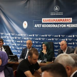 Bakanımız Sayın Mahinur Özdemir Göktaş AFAD Koordinasyon Merkezinde Düzenlenen Toplantıya Katıldı - fotoğraf 2