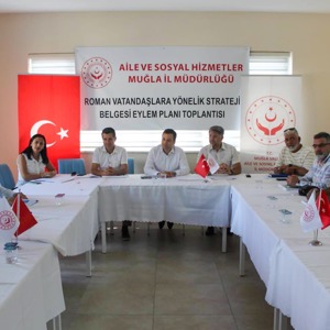 ROMAN VATANDAŞLARIMIZA YÖNELİK YENİ STRATEJİ BELGESİ İL EYLEM PLANI ÇALIŞTAYI TAMAMLANDI - fotoğraf 2
