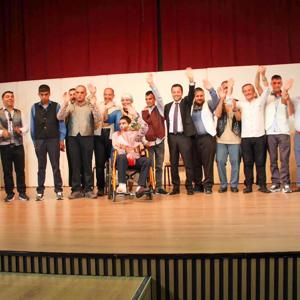 TİYATRO İLE ENGELLERİ AŞMAYA DEVAM EDİYORUZ🎭 (SANAL ALEM) - fotoğraf 3