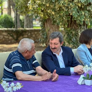 VALİMİZ ORHAN TAVLI’DAN HUZUREVİMİZE BAYRAM ZİYARETİ - fotoğraf 2