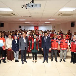 Bakanımız Sayın Mahinur Özdemir Göktaş İl Müdürlüğümüz Toplantı Salonunda Çalışanlarımızla Bir Araya Geldi - fotoğraf 2