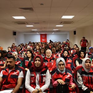 Bakanımız Sayın Mahinur Özdemir Göktaş İl Müdürlüğümüz Toplantı Salonunda Çalışanlarımızla Bir Araya Geldi - fotoğraf 6