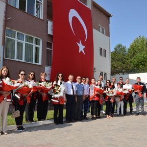 15 Temmuz Demokrasi ve Milli Birlik Günü Kapsamında  Şehitlerimizin Kabirleri Ziyaret Edildi - fotoğraf 1