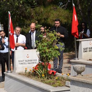 15 Temmuz Demokrasi ve Milli Birlik Günü Kapsamında  Şehitlerimizin Kabirleri Ziyaret Edildi - fotoğraf 19