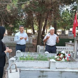 15 Temmuz Demokrasi ve Milli Birlik Günü Kapsamında  Şehitlerimizin Kabirleri Ziyaret Edildi - fotoğraf 32