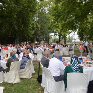 Şehit Ailelerimiz ve Gazilerimiz ile Bir Araya Geldik - fotoğraf 10