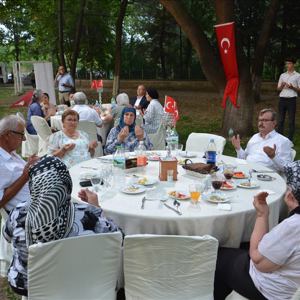 Şehit Ailelerimiz ve Gazilerimiz ile Bir Araya Geldik - fotoğraf 23