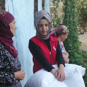 Şefkat Elçilerimiz Sel Felaketinden Zarar Gören Ailelere HIZIR Gibi Yetişti - fotoğraf 4