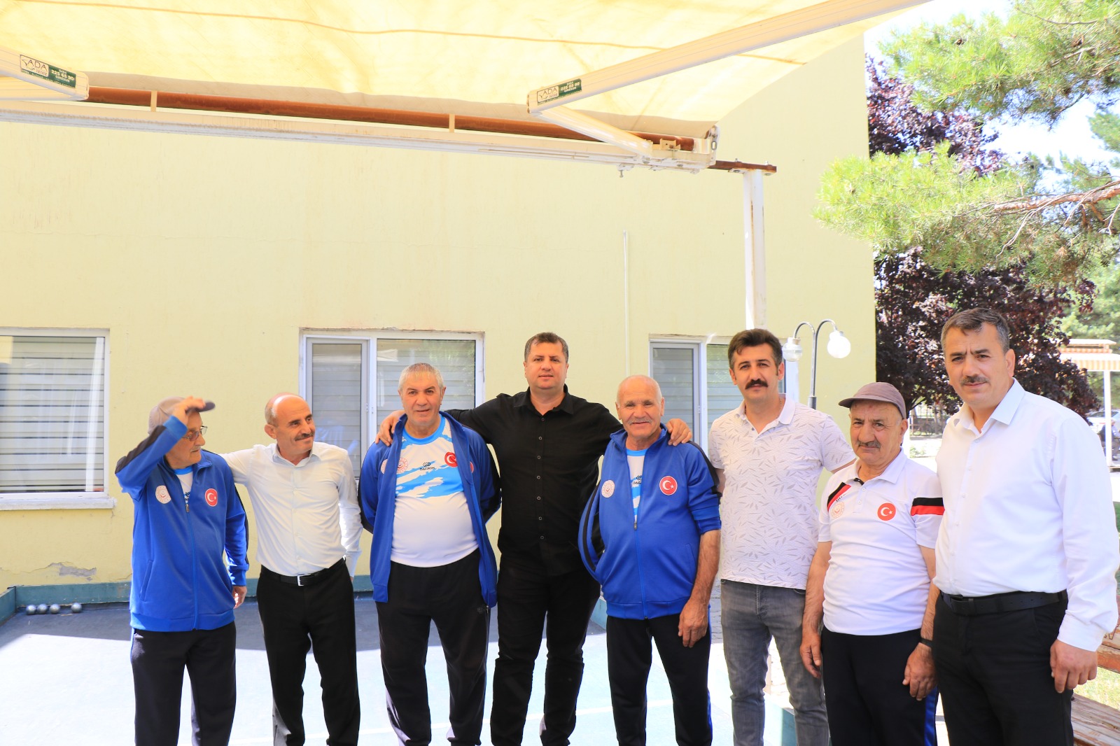 İl Müdürümüz Serdar Demirci’den Grup Lideri Bocce Ekibimize Başarı ve Teşekkür Ziyareti.