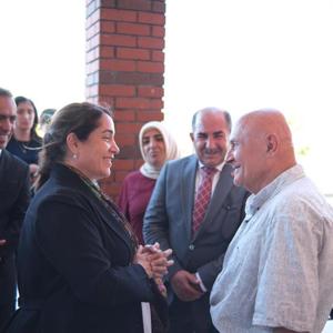 Bakan Yardımcımız Sayın Sevim Sayım Madak ve İl Müdürümüz Galip Sökmen Engelsiz Yaşam Bakım Rehabilitasyon ve Aile Danışma Merkezi'ne ziyarette bulundu. Engelli vatandaşlarımızla sohbet edildi. Aşure ikramında bulunuldu. - fotoğraf 2