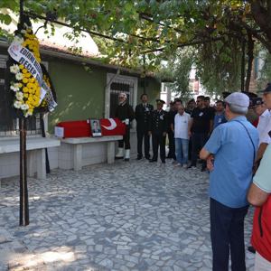 Kıbrıs Gazimiz Mustafa ŞIRNAK'ı Ebediyete Uğurladık - fotoğraf 1