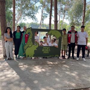 İl Müdürlüğümüz #ÇocukHakları Komite üyesi çocuklarımız, #MezitliSHM ve #OkulDestekProjesi çocuklarımız Tarsus Doğa Parkı gezisinde bir araya geldi.🦋🐢🐒 - fotoğraf 1