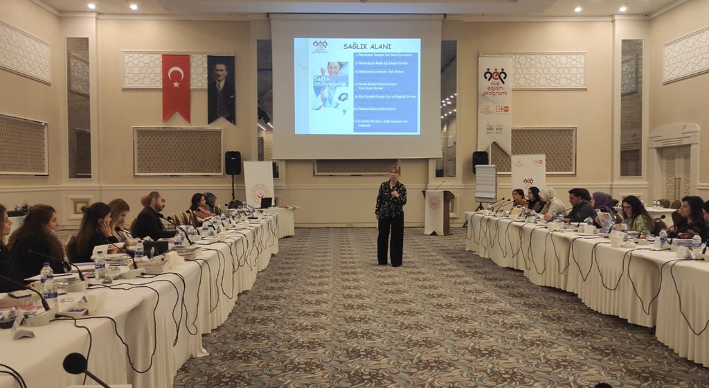 Aile Eğitim Programı ile 3,7 Milyon Kişiye Ulaşıldı