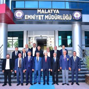 Gaziler günü münasebetiyle ilimizde yapılan ziyaretler - fotoğraf 3
