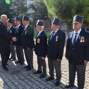 Gaziler Derneğine Ziyaret  - fotoğraf 7