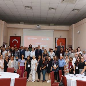 Ailenin korunması, güçlendirilmesi ve sosyal refahının arttırılması için Antalya Aile Çalıştayı düzenlendi - fotoğraf 4