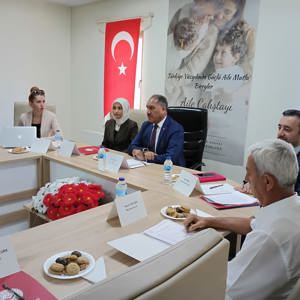 Nevşehir’de ‘Türkiye Yüzyılında Güçlü Aile Mutlu bireyler’ Aile Çalıştayı düzenlendi - fotoğraf 31
