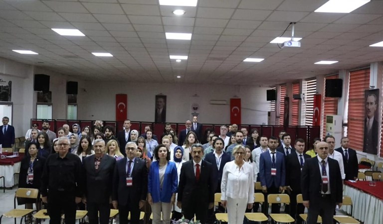 İlimizde "Türkiye Yüzyılında Mutlu Aile, Güçlü Toplum" temalı Aile Çalıştayı düzenlenmiştir.