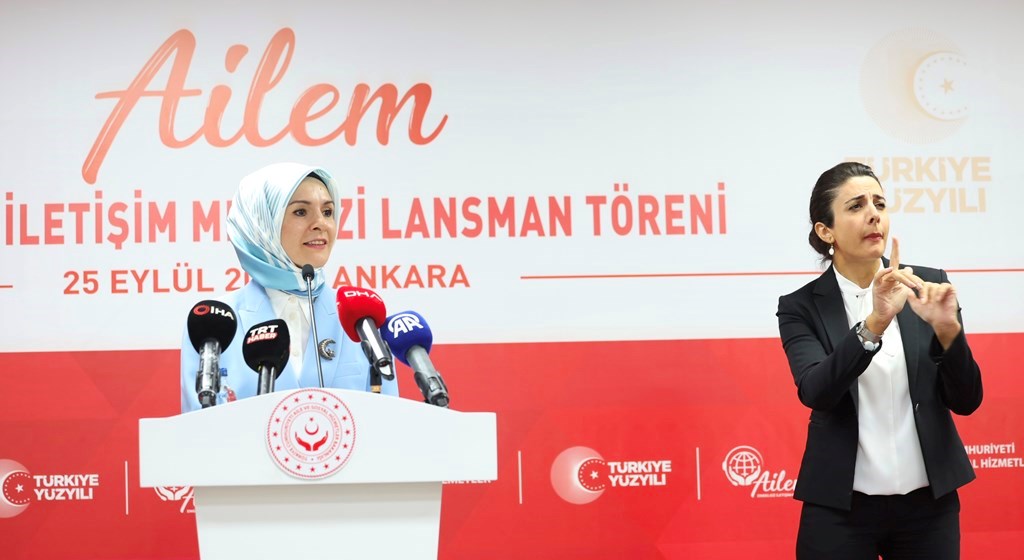 Minister of Family and Social Services Göktaş attended the "AİLEM Barrier-Free Communication Center Launch Ceremony"