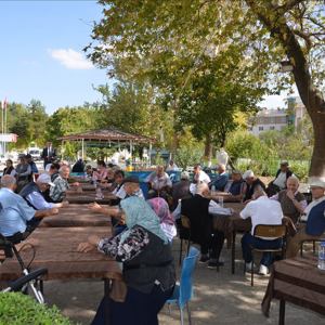 Huzurevinde Mevlid Kandili Kutlandı - fotoğraf 13