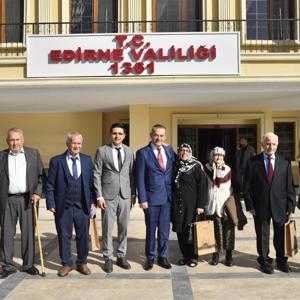 1 Ekim Dünya Yaşlılar Günü Kapsamında Valimiz  Ziyaret Edildi - fotoğraf 2