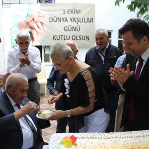 İKİNCİ BAHARLARINA DÜNYA YAŞLILAR GÜNÜNDE “EVET” DEDİLER - fotoğraf 8