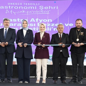 Bakanımız Mahinur Özdemir Göktaş  5. Uluslararası GastroAfyon Turizm ve Lezzet Festivali’nin Açılışına Katıldı	 - fotoğraf 1
