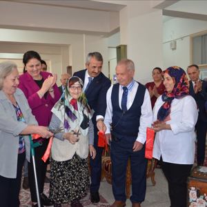 Huzurevinde Yaşlılar Günü Etkinliği - fotoğraf 2
