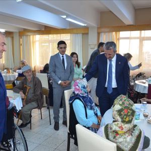 Huzurevinde Yaşlılar Günü Etkinliği - fotoğraf 9