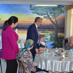Huzurevinde Yaşlılar Günü Etkinliği - fotoğraf 10