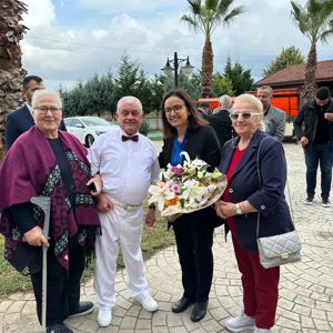 Sayın Valimiz Dr. Hülya KAYA Çınarcık Huzurevi Sakinlerimizin Dünya Yaşlılar Günü’nü Kutladı - fotoğraf 1