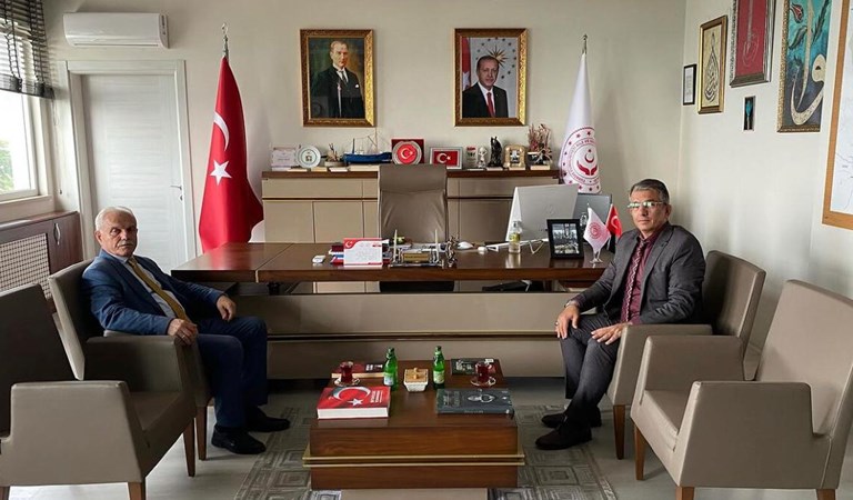 Giresun Milletvekilimiz Sayın Prof.Dr.Nazım ELMAS İl Müdürümüz Mustafa MODAOĞLU'nu ziyaret etti.