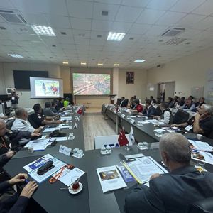 KIRMIZI YELEKLİLER HER ZAMAN GÖREVE HAZIR  - fotoğraf 5