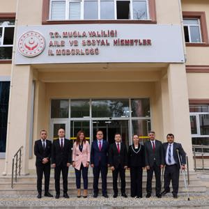 Muğla Valimiz Sayın İdris AKBIYIK İl Müdürlüğümüzü Ziyaret Etti. - fotoğraf 3