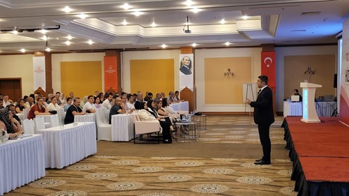 Antalya'da Huzurevi Müdürlerine Yönelik Eğitim Programı Düzenlendi.