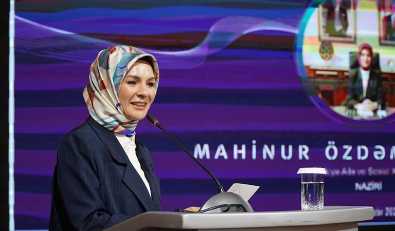 Bakanımız Mahinur Özdemir Göktaş, Azerbaycan Kadınları 6. Kongresi'ne Katıldı